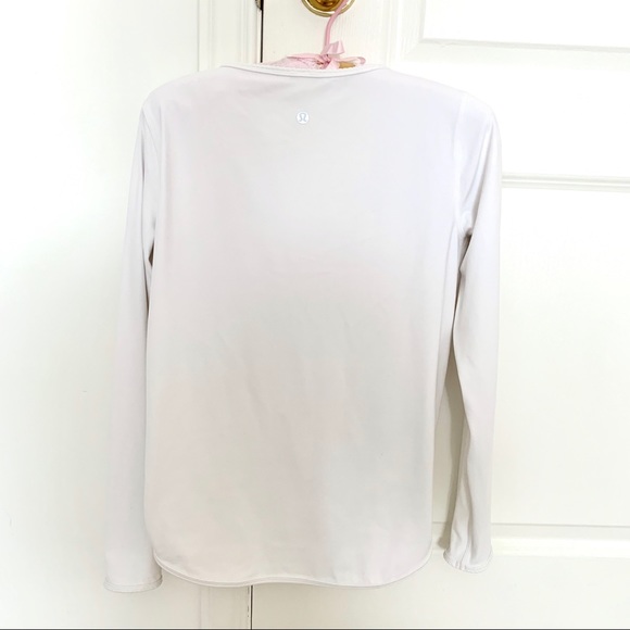 Lululemon Full Freedom Long Sleeve Wrap Top - Picture 3 of 7